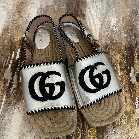 Gucci Shoes - New Gucci sandals